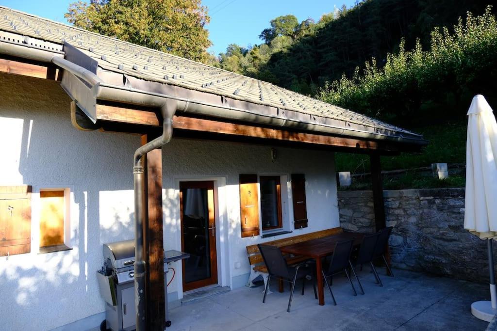 Maisonnette De Campagne ซิยง ภายนอก รูปภาพ