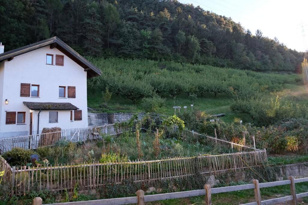 Maisonnette De Campagne ซิยง ภายนอก รูปภาพ